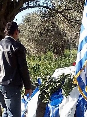 Κατέθεσαν στεφάνια στην «Στέρνα Πανού»  προς τιμήν των πεσόντων της Ελληνικής επανάστασης (φωτογραφίες) 17857185 1125168164261948 248166208 n 1