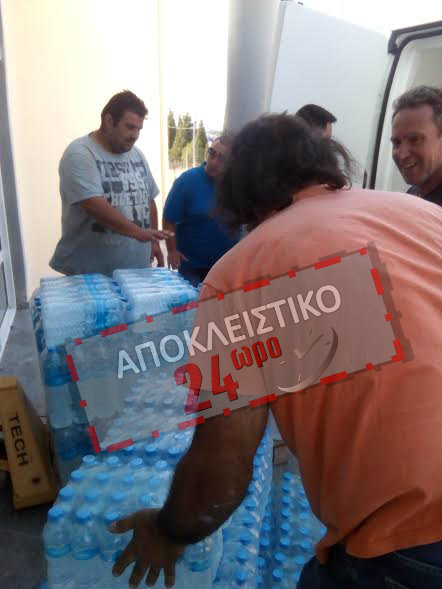Λέσβος: Αυτό είναι το μοναδικό ελληνικό σούπερ μάρκετ που έστειλε βοήθεια στους σεισμόπληκτους 8f1c039aa1ccca756cdcbc1cddd265d6