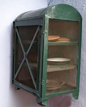 ΣΠΑΝΙΑ ΨΑΧΝΙΩΤΙΚΗ ΦΩΤΟΓΡΑΦΙΑ