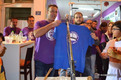ΜΙΑ ΦΩΤΟΓΡΑΦΙΑ ΧΙΛΙΕΣ ΛΕΞΕΙΣ.ΣΥΓΧΑΡΗΤΗΡΙΑ