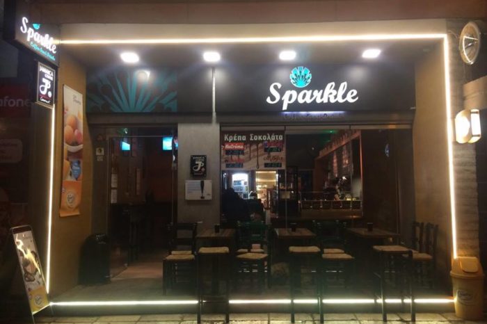 Creperie-cafe SPARKLE : «Κάθε λαχταριστή σου επιθυμία...εδώ στην κάνουμε πραγματικότητα ! » (Αβάντων 24 Ψαχνά Ευβοίας)