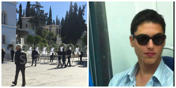 ΡΑΓΙΣΑΝ ΚΑΡΔΙΕΣ στην κηδεία του συνοδηγού της Πόρσε-Σε λευκό φέρετρο ο Ανδρέας Γεωργακόπουλος