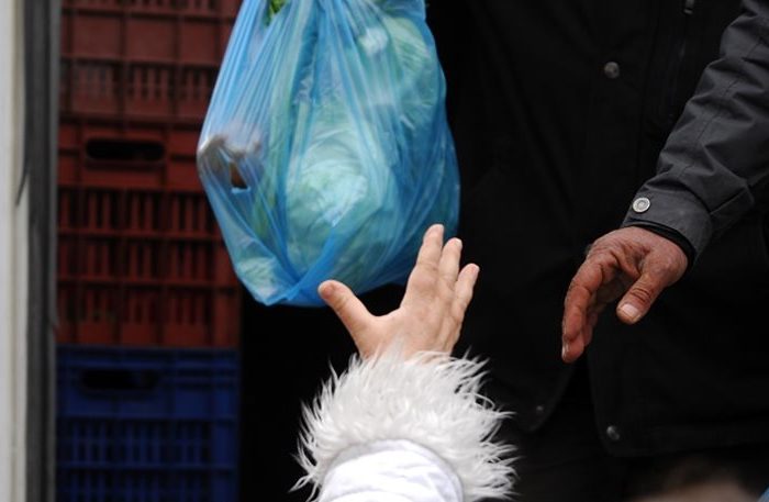 Τέλος στη δωρεάν πλαστική σακούλα από την Πρωτοχρονιά