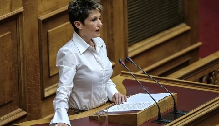 Βουλευτές του ΣΥΡΙΖΑ ζητούν να μην αναγράφεται το θρήσκευμα στο απολυτήριο Λυκείου