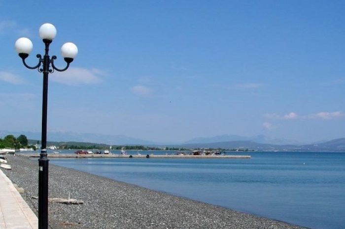 Ακατάλληλες  παραλίες για κολύμβηση σε Πολιτικά-Δάφνη και Νεροτριβιά  βγάζει το «ΠΑΚΟΕ»
