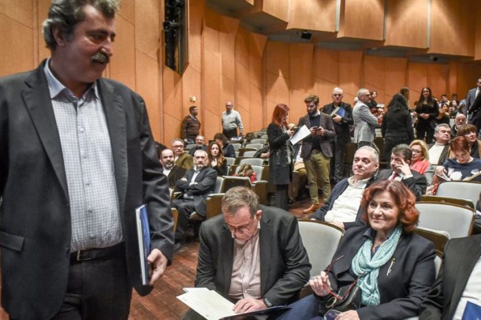 Χαμός στο ΣΥΡΙΖΑ από τις δηλώσεις Πολάκη για Κυμπουρόπουλο