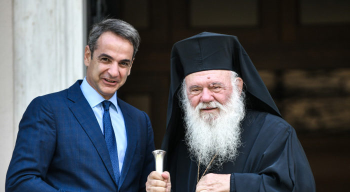 Μητσοτάκης με Ιερώνυμο: Άκυρη η συμφωνία Τσίπρα με την Εκκλησία, όλα από την αρχή
