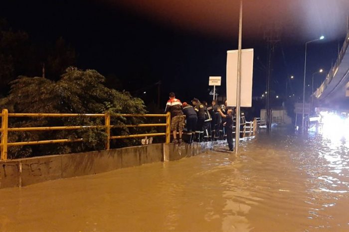 Πλημμύρες και χαλάζι σε Θεσσαλονίκη και Τρίκαλα - Ποιες περιοχές θα επηρεαστούν σήμερα