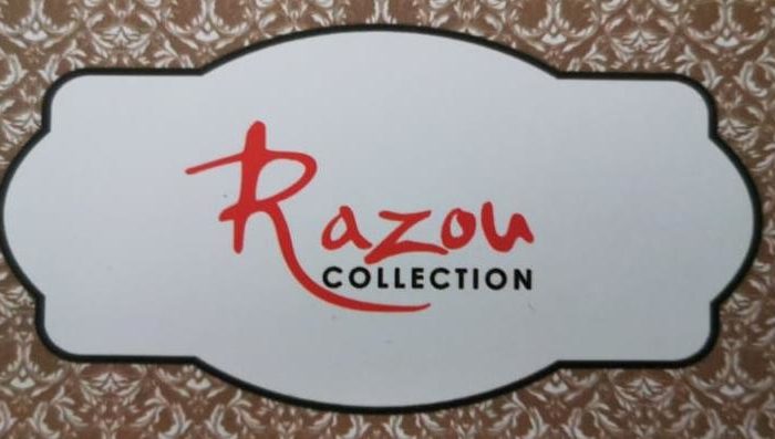 Το κατάστημα «Razou  Collection» σας εύχεται καλές γιορτές