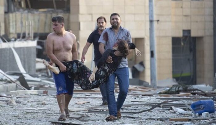 Εκρήξεις στη Βηρυτό: Λουτρό αίματος με 78 νεκρούς και 4.000 τραυματίες - Ζημιές στη μισή πόλη (φωτό)