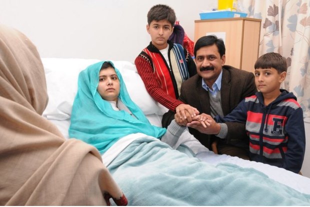 Μαλάλα Γιουσαφζαϊ:(Ένα μήνυμα για τους μαθητές που θα δώσουν Πανελλήνιες και όχι μόνο) upl5437c448afb2f