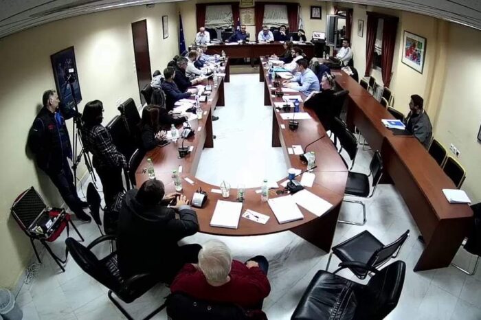 Συνεδριάζει με 10 θέματα το Δημοτικό συμβούλιο του Δήμου Διρφύων Μεσσαπίων