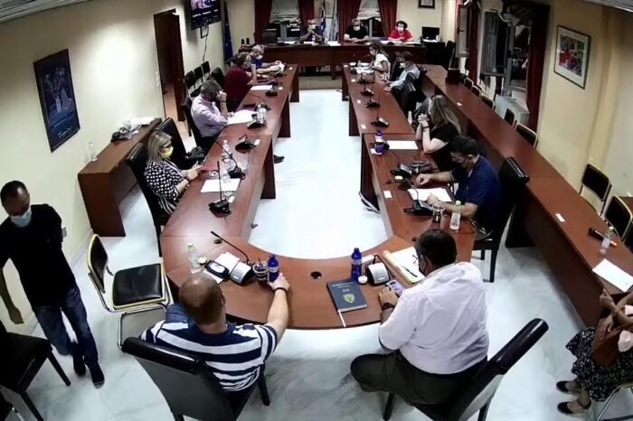 Η συνεδρίαση του Δημοτικού συμβουλίου σε video