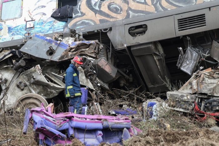 Θερμοκρασίες 1.500 βαθμών στα βαγόνια του μοιραίου τρένου στα Τέμπη - «Θα είναι περισσότεροι οι νεκροί»