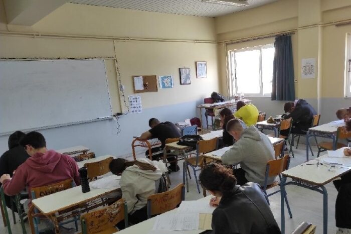ΓΕΛ Ψαχνών:Δράση προσομοίωσης πανελλαδικών εξετάσεων