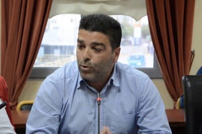 Κουλοχέρης:«Ευχαριστώ την Περιφέρεια για την ασφαλτόστρωση της εισόδου των Πολιτικών»