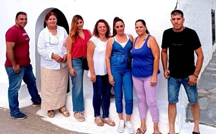 Υποψήφιοι τοπικού συμβουλίου Καστέλλας με τον Γιώργο Ψαθά