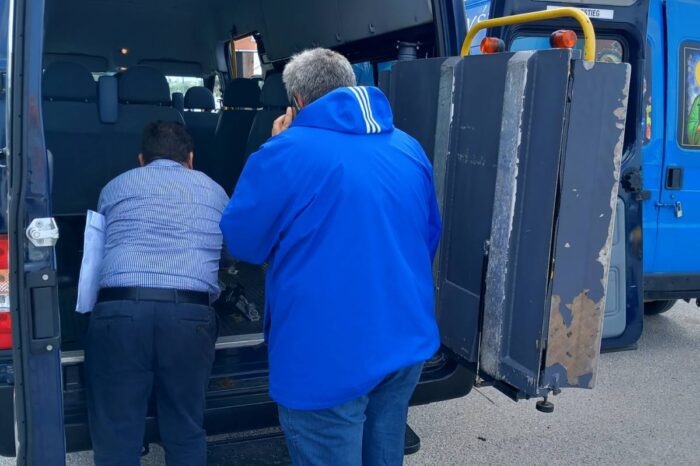 Ψαχνά:Στο εργοτάξιο του Δήμου Διρφύων Μεσαπίων η Αστυνομία για  το λεωφορείο των  ΑΜΕΑ