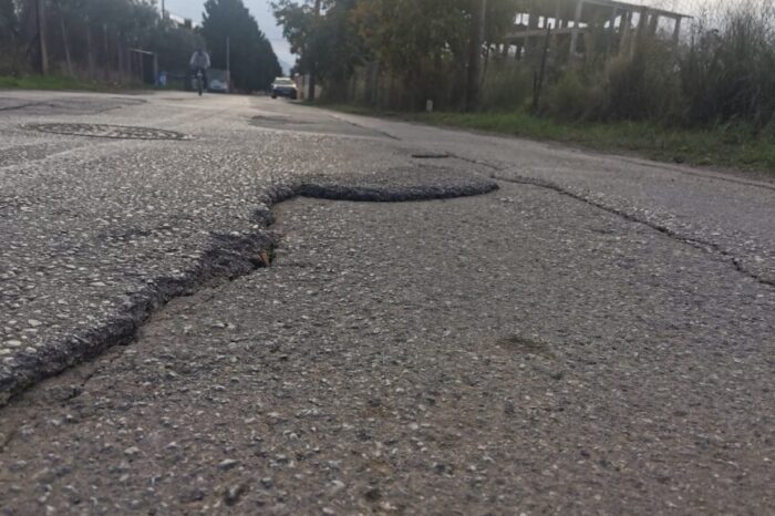 Τραγική η κατάσταση με τους δρόμους σε Καστέλλα και Ψαχνά