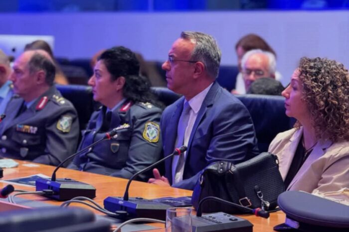 Στην επετειακή εκδήλωση του Ι.Ο.ΑΣ. «Πάνος Μυλωνάς»  ο Αστυνομικός Δ/ντης Κωνσταντίνος Πελεκάνος και ο Διοικητής του Α.Τ. Διρφύων Μεσσαπίων Γιώργος Αλεξίου