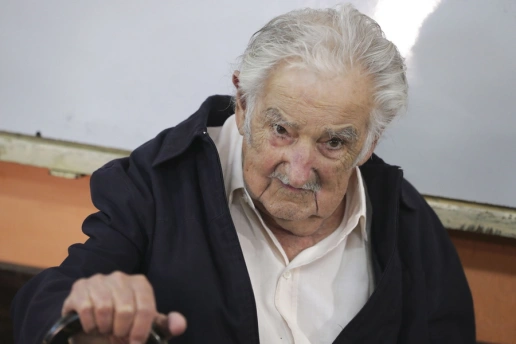 Πέπε Μουχίκα: Πέθανε ο «φτωχότερος πρόεδρος του κόσμου»