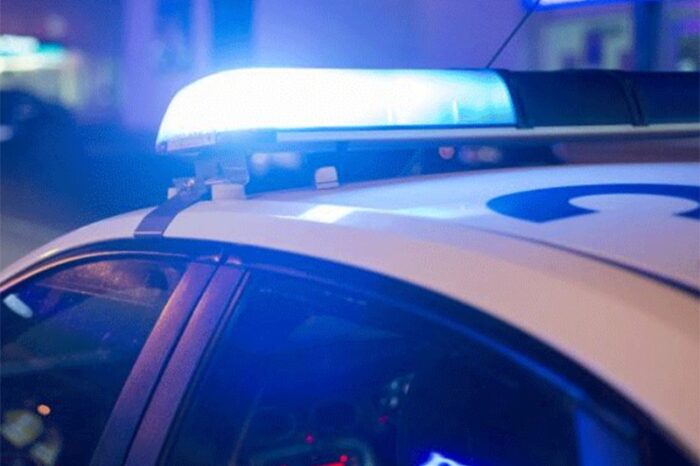 Χαμός στη Νέα Αρτάκη:Άνδρας σε κατάσταση μέθης συνελήφθη γιατί χτυπούσε αυτοκίνητα με τα χέρια