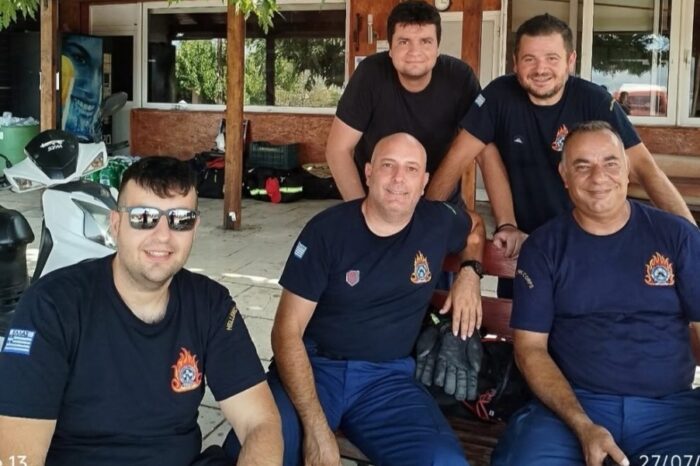Στην πρώτη γραμμή άλλη μια φορά οι Δασοπυροσβέστες Ψαχνών...