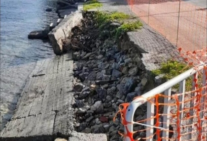 Παρέμβαση της Δημάρχου Χαλκιδέων για την άμεση προστασία του παραλιακού μετώπου της Αυλίδας